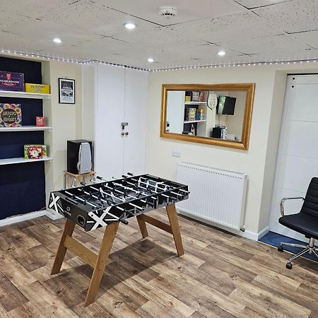 Spacious Modern Ground Floor Apartment, For Up To 6 Guests Scarborough Esterno foto