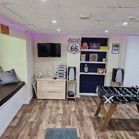 Spacious Modern Ground Floor Apartment, For Up To 6 Guests Scarborough Esterno foto